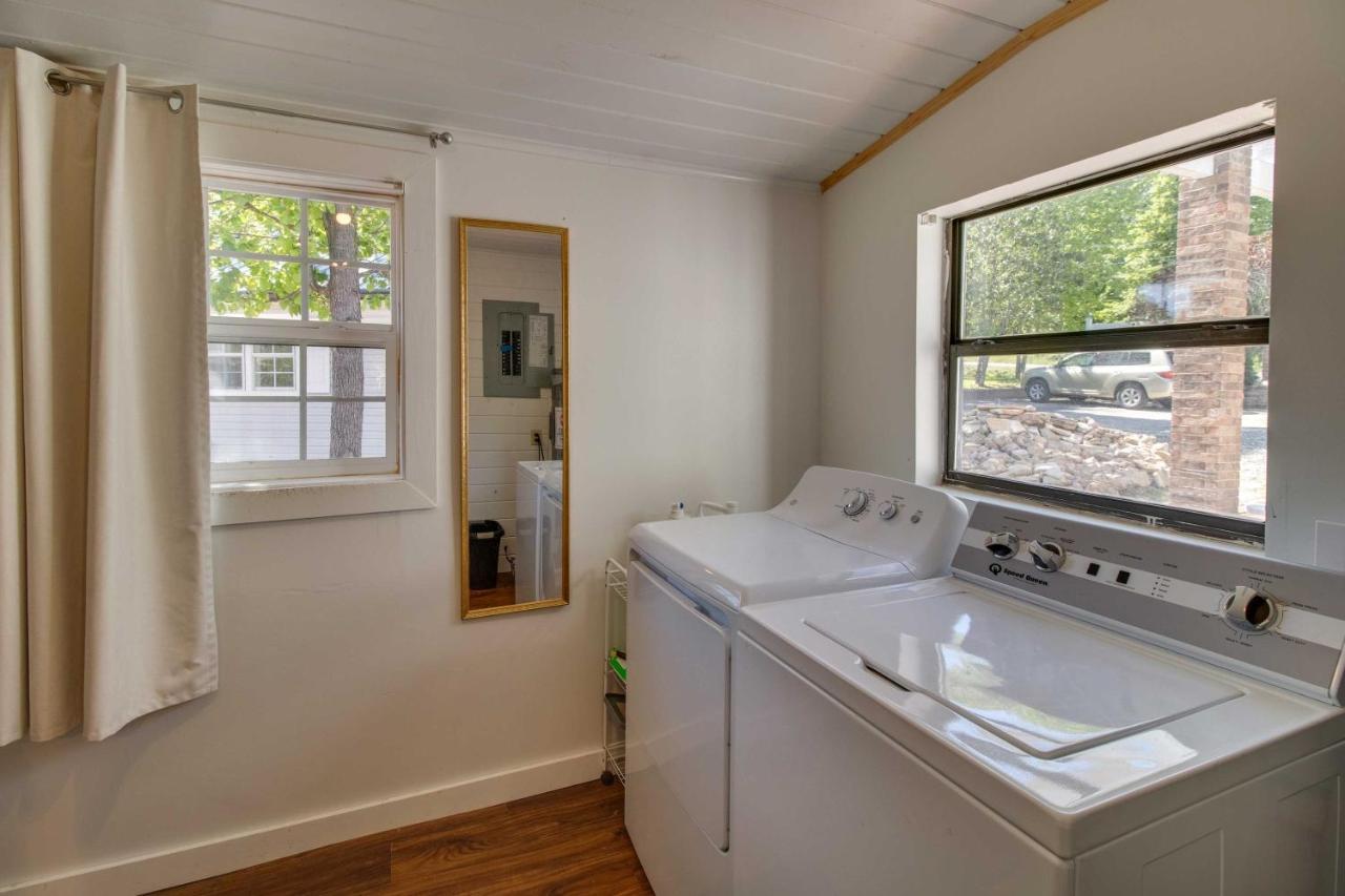 Charming Mountain Home Retreat Walk To Marina! Luaran gambar