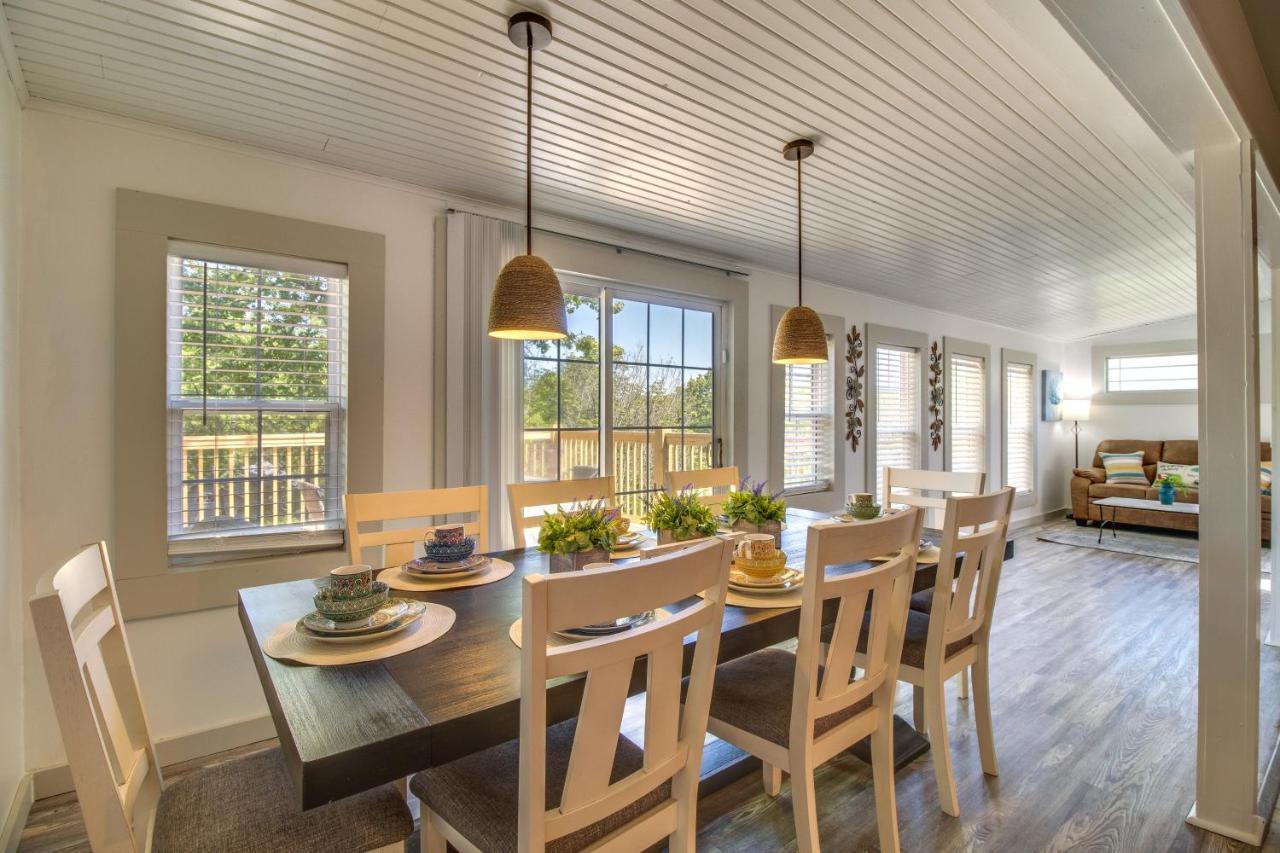 Charming Mountain Home Retreat Walk To Marina! Luaran gambar